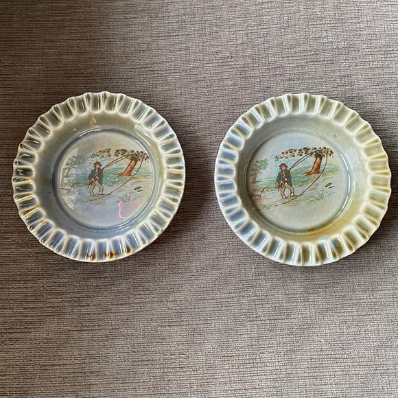 Pair of Vintage Wade Co Armagh Irish Porcelain Ashtray/Trinket Dish w/ Fisherman